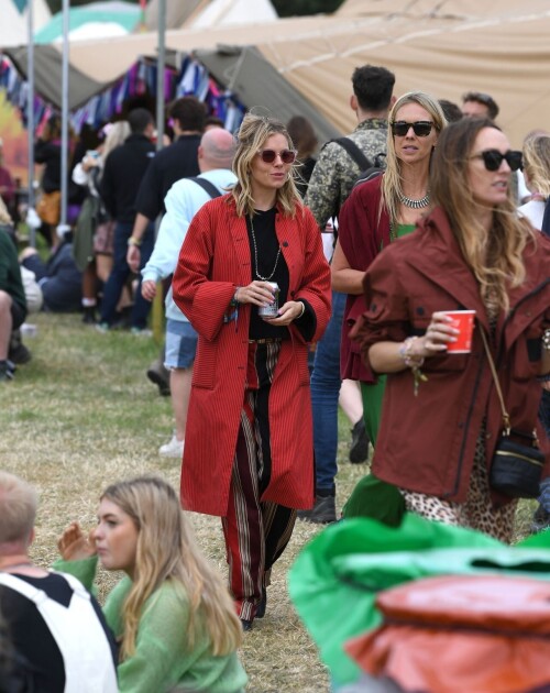 17d5f94ae06dc29ae9ca1105eb4876b9