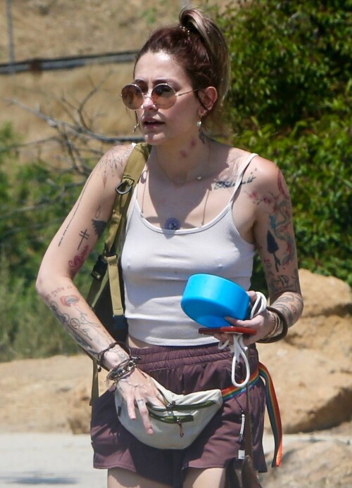 1da505255eccdedd18cf31089f2d4ae1