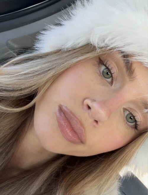 2230b84ec549ae46823a7a66c9f549f1