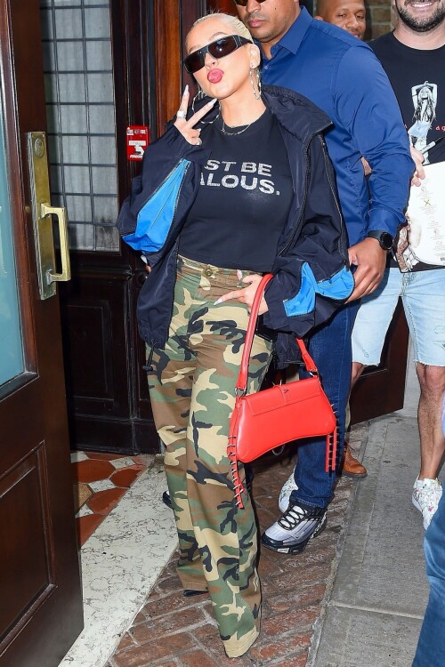 2970882ebc8722a1492a176226b22095