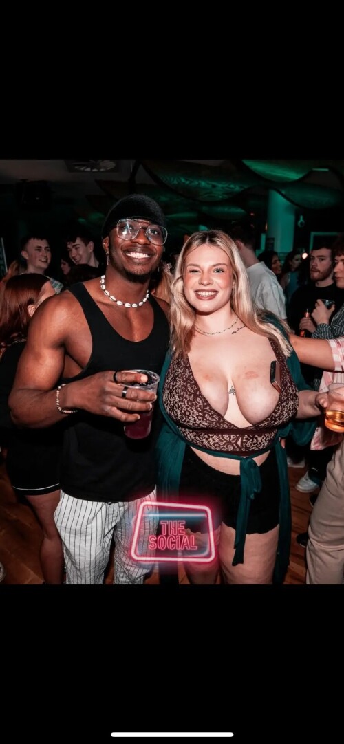 2ad0290ec45b5194e520c30840498973