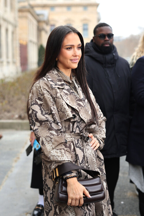 39c0827b03fe8fffbbae761ebd38d3ff