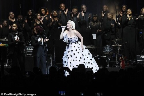 4b3390d7f3f4a013276a4b4746299dd2