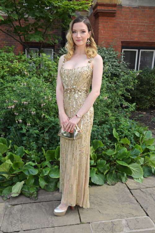 5d93470a99e8d2833e1e7b6ca7bb2cdd