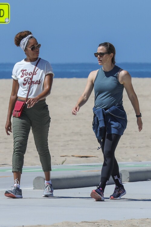 61bc4165e593fc1527666b707f618612