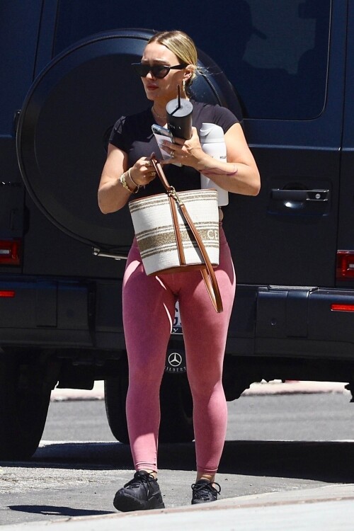 67d4f58cb3c1847eb3628d83d642e8d3