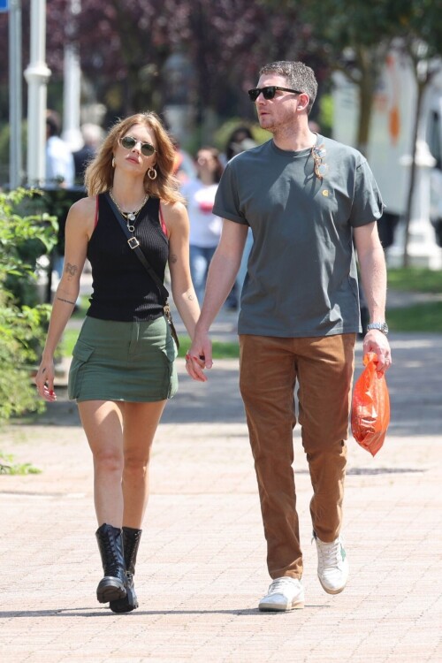 697697b74a8495c1fa1ccf903ef2ffff