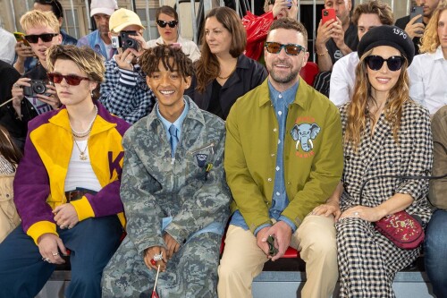 70a7fe1b23c3d425698c7e75b4e39aab