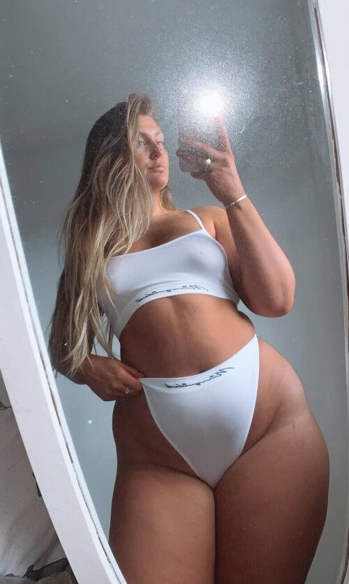 79b48687d8e28a7970442aa57067fd1c