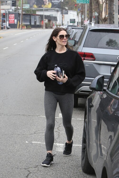 7e0d502a49fbbcb9bec99ef6dd5a8537