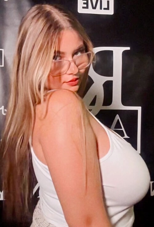 8990980c06919c0f29f8be7bd8922cb3