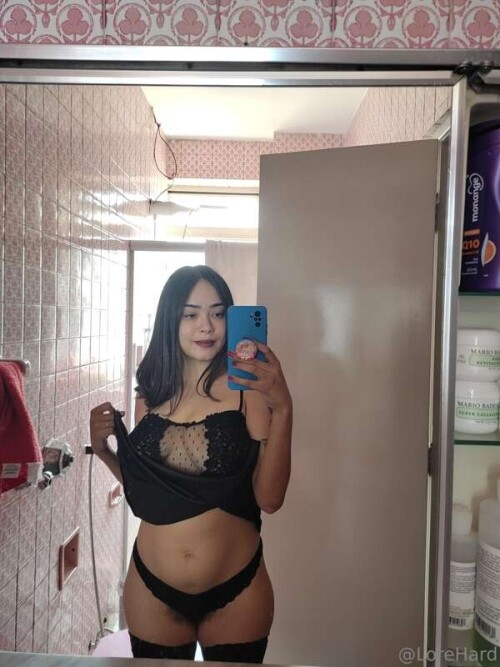 8e65701b8687b6d37fba5bcf0a4a841c