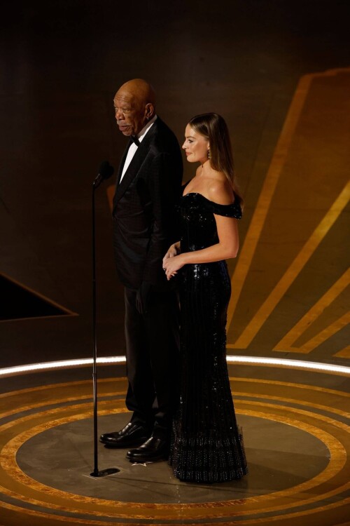 94267a44d2cffa2c3274d2631f373187