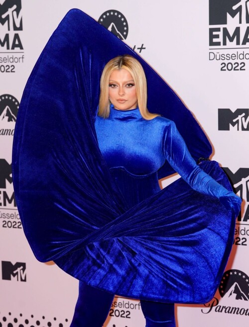 982b8f021f3a782381fc75891936f234