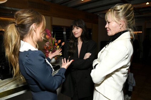 9e3bde6d10d5542e56cbd04521148873