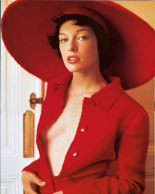 a542491413c2a8e7e3081e7b7a238a68