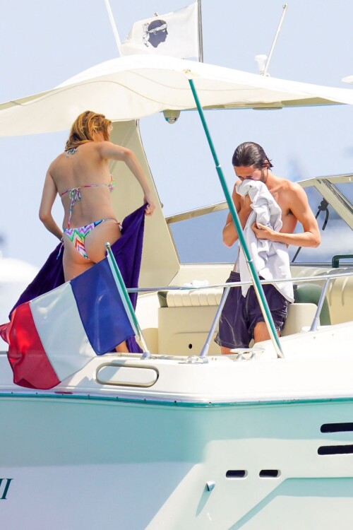 a67c3216270ec576a3fc3b87b8842ebd