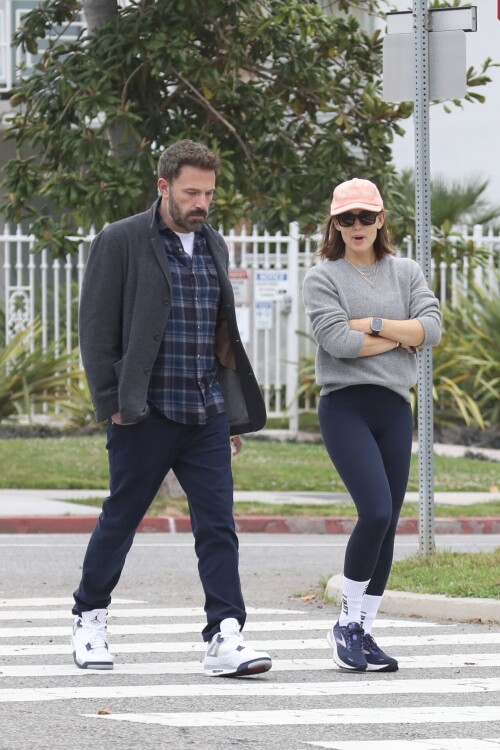 a77d3c9e921f19f71ddbe8a39d9078e2