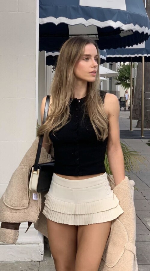 b1bcc748d2423207a4ec08fec5594b03