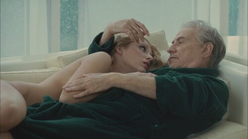 b2e92c2536995b81e6cdee3fd91f3232