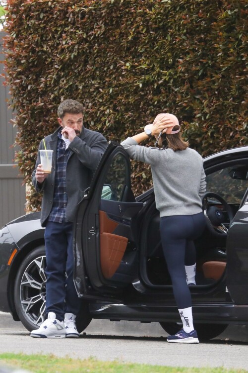 c0682941a5617f22255a7b62ea4feb6f