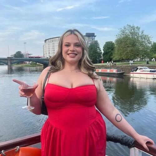 c133e3e6a9bc4ff80f117755b5b260e1