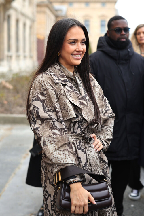 c2ecc83e689b915662a6cc9703bbd745