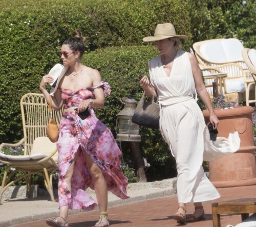 c4b084e2c1a426616fa50e9e3fdab203