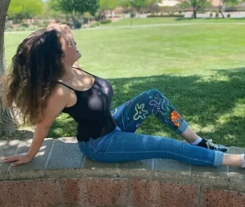 c9ed8f0db72e047ab66d67a1ca079e8e