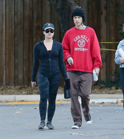 ca8017aeee28bb698cf284ac50dd2aa8