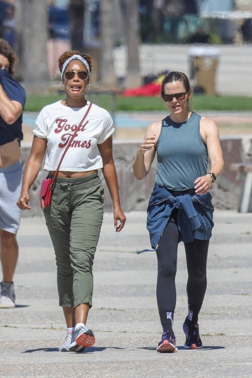 cdfb25b99e691b2392703f123f2b23d5