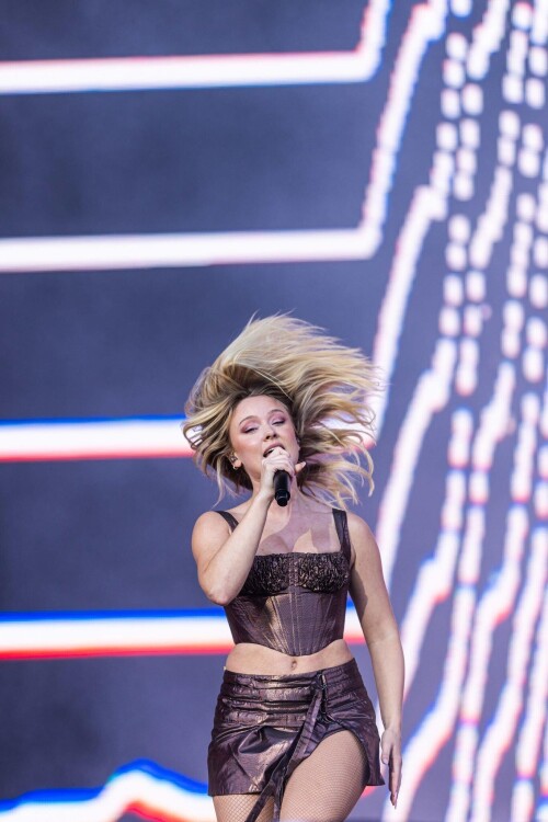 d0373b2ca9fd72a14b7fd0e08ec67c32