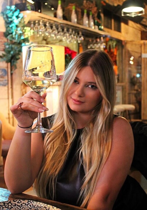 d7d54a2b5e7b4ba4b47fc7d36b0279e9