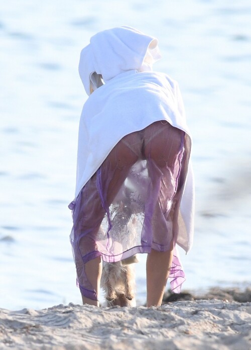 d85ff787a55daffe79f37a64f4999cc4