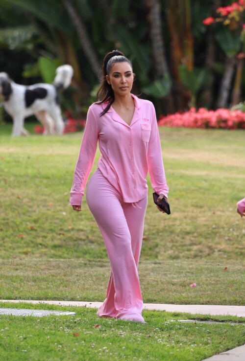 db1b5c9c65ff41cb5bebc6ac853fba27