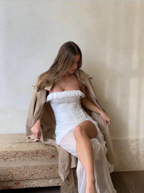 e000b67b9493a65ced97079cc1961792