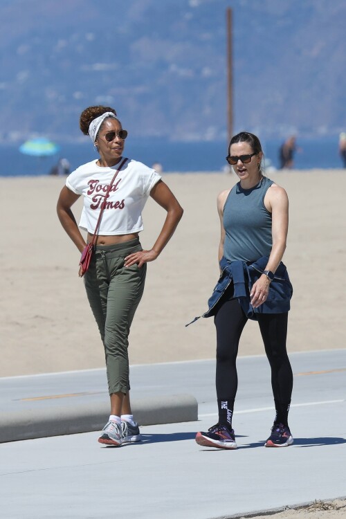 ea34cf1caf2114db3fb03dc7941e0134