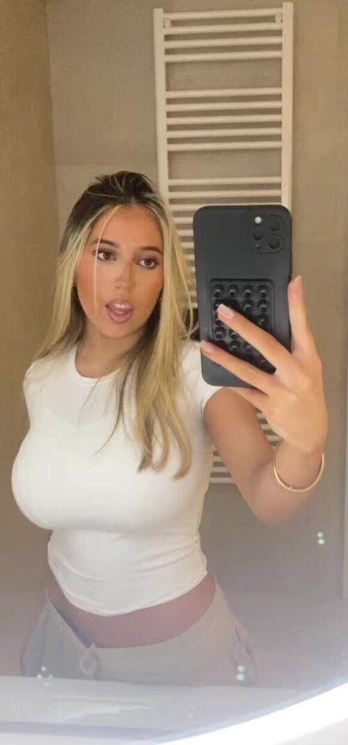 eb70bbd9d903d46c855a7ea1352789a2