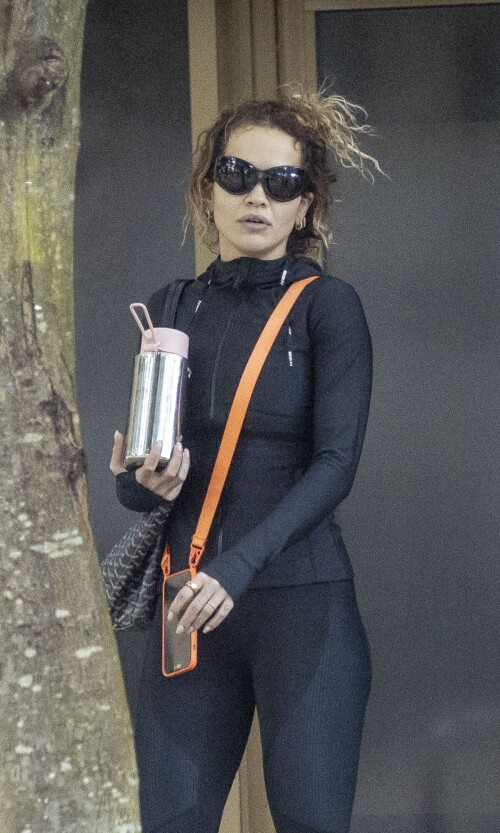 eb7841edcd6487c4739d96b2eaefd01e