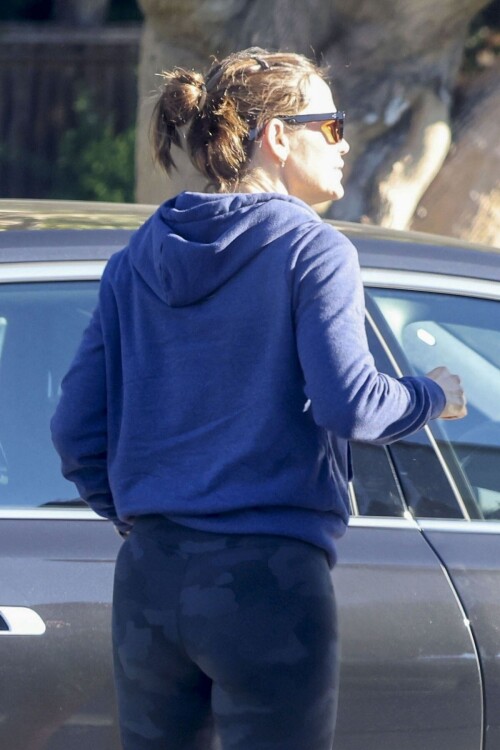 f2b4358a88a1a3280a61cb8988ef53d2