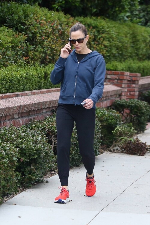 f2bd1da26cb5b755737c26a7b6dfe7bf