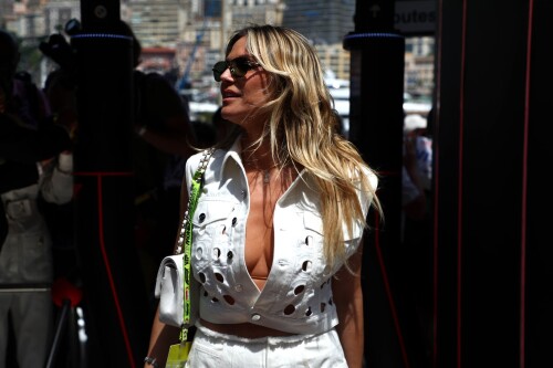 00ca181526144a0ea0f6b57f5b6a73d9