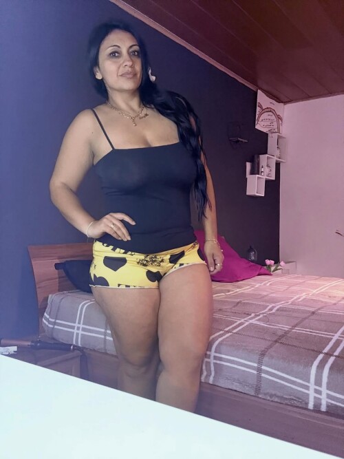 021b08e57b20eb3ab95f9fec4d7cc903