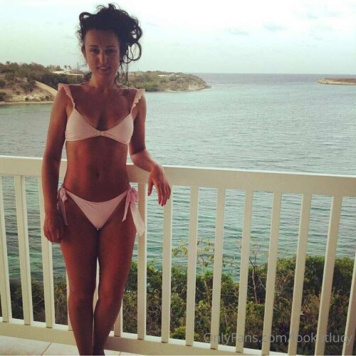 11124a6a1aeff23ffaea8c2e5c1c118f