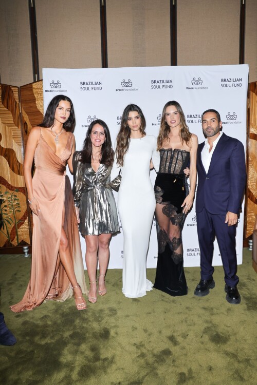 16c54d57216ff8b3bd1dae1dd69dbdbf