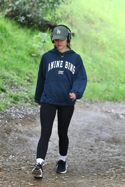 20ee6c9d24a3a6f9eae826ddc1b95ba6