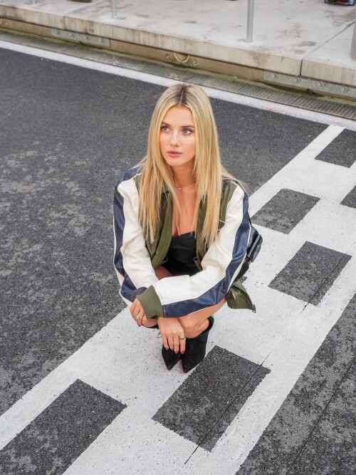 25766fd7e7b5e1b4cb523956ca334a2c