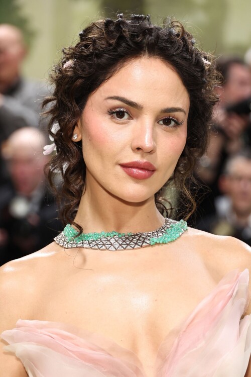 27cbe81f1013a15e4e81fce81ec67ca3