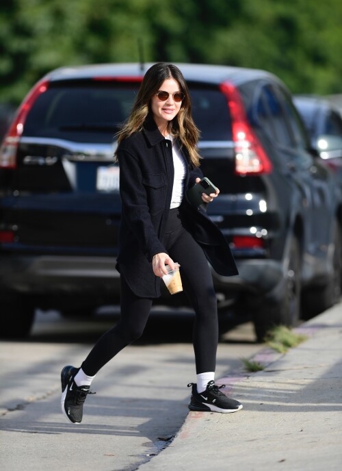 2bb0b9e9aa5169973a76d3be638719b1