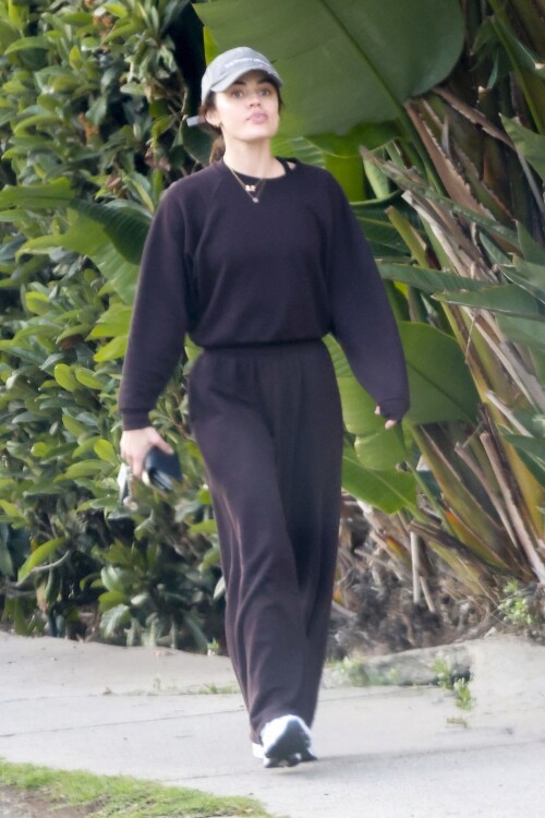 2f3a16a1a359f4f1a527c6f88337b2f1